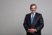 Paloma o constituyente: la encrucijada electoral en Colombia
