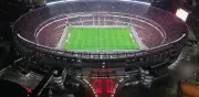 Pasar una noche en el Monumental con Gonzalo Montiel como anfitrión
