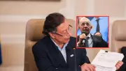 Petro pide respeto por mural cerca de finca de Uribe y defiende protesta