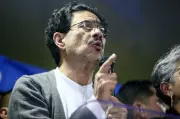 Polémica por supuestos $700 millones en donación a campaña de Iván Cepeda