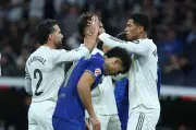 Real Madrid vence 2-0 al Oviedo en partido sin trascendencia