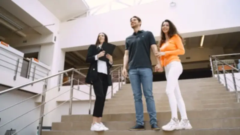 100 becas Magnific para maestrías virtuales en tecnología y negocios