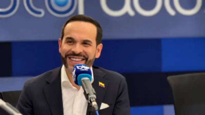 Abelardo De la Espriella denuncia compra de votos y pide a EE.UU. intervenir
