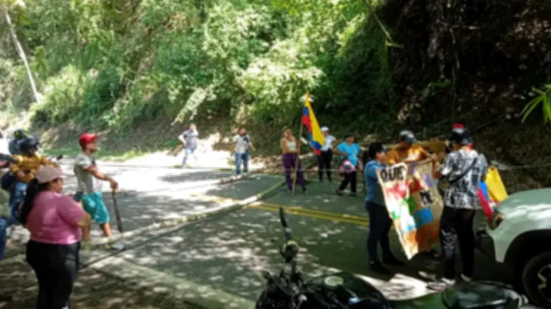 Bloqueo en Rionegro, Santander, por crisis de agua potable