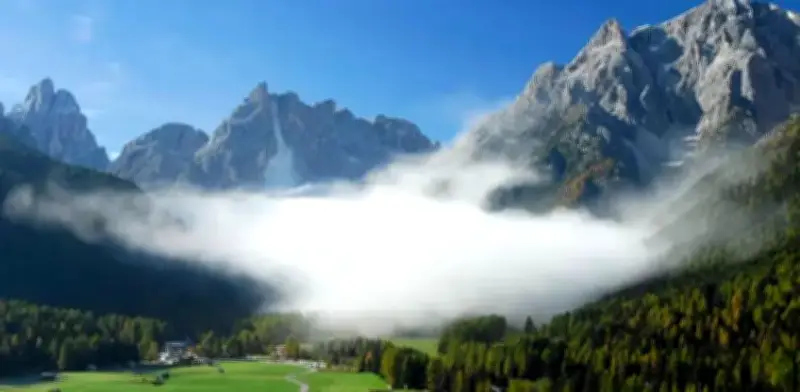 Buscan voluntarios para vivir un mes en los Alpes: pagan 400 euros