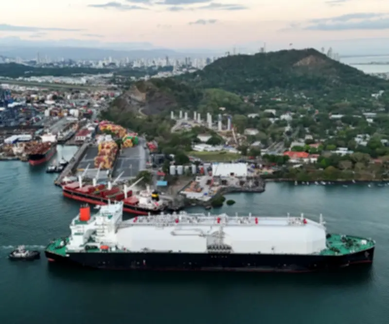 Canal de Panamá reduce calado por sequía y El Niño