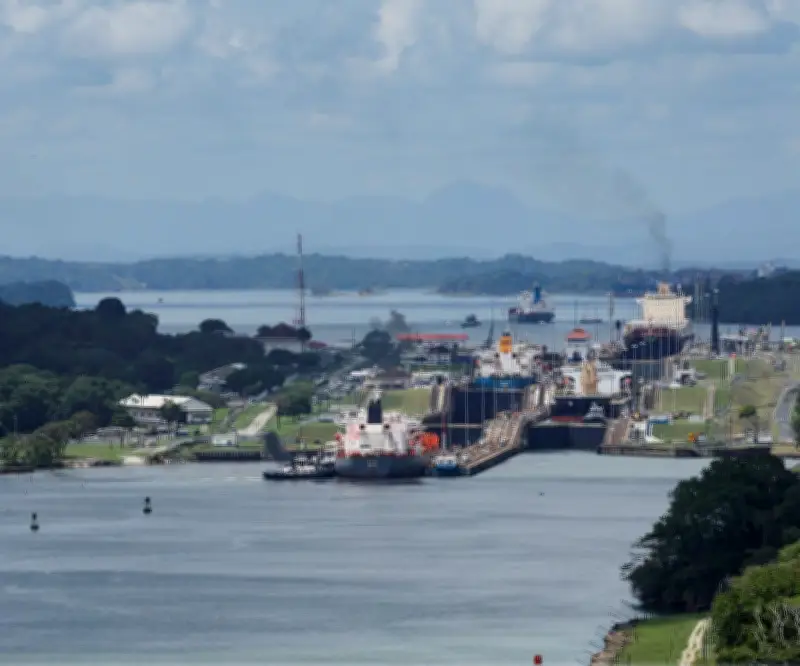 Canal de Panamá se prepara para fenómeno El Niño con nuevo plan