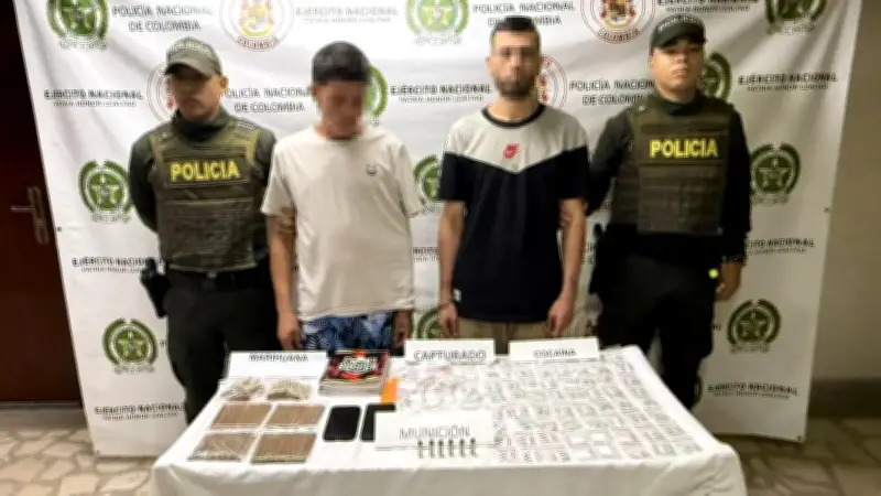 Capturados dos presuntos microtraficantes en Itagüí con libretas de códigos