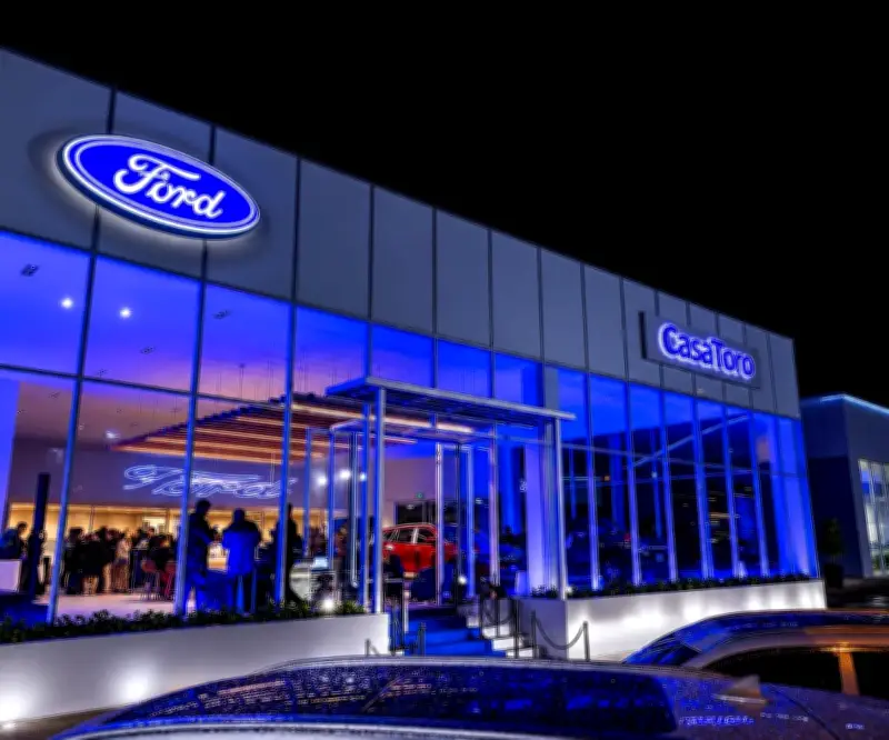 CasaToro y Ford inauguran primera vitrina Signature 2.0 en Colombia