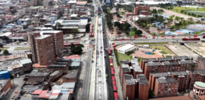Cierran vagón sur de estación Av. Jiménez en Bogotá por obras del metro