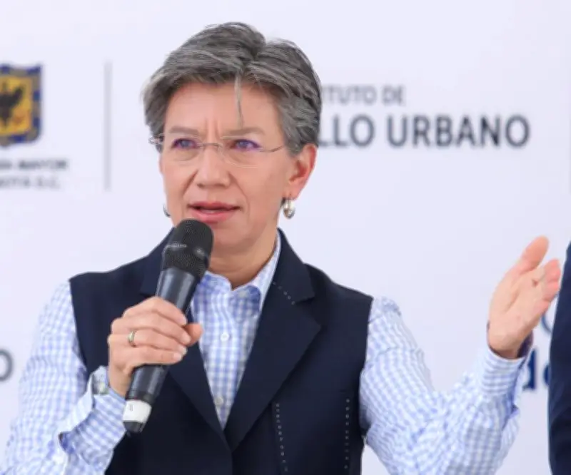 Claudia López anuncia voto por Iván Cepeda en segunda vuelta presidencial