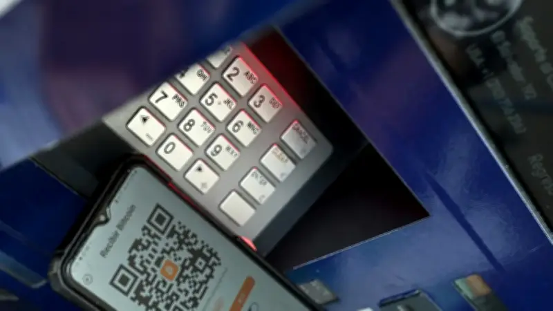 Colombia lidera pagos con QR: 76% de transacciones móviles presenciales