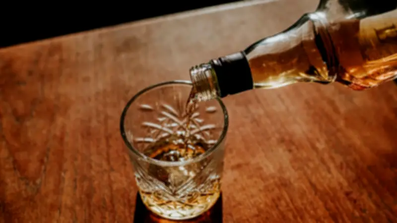 Condenan a soldado que abandonó puesto de centinela para beber licor
