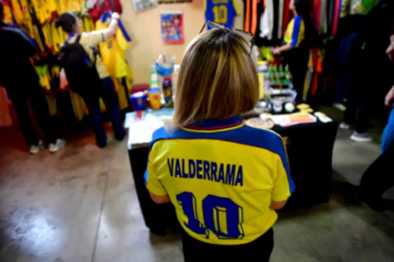 Convención camisetera: pasión por las camisetas de fútbol en Bogotá