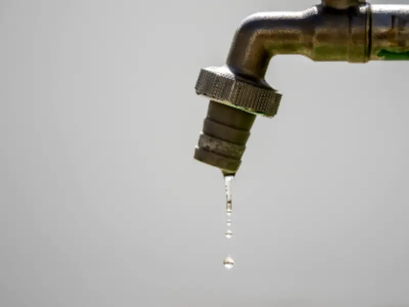 Corte Constitucional ordena conexión de agua pese a límites de cobertura