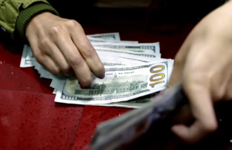 Dólar en Colombia sigue bajando: este martes abre en COP 3.540