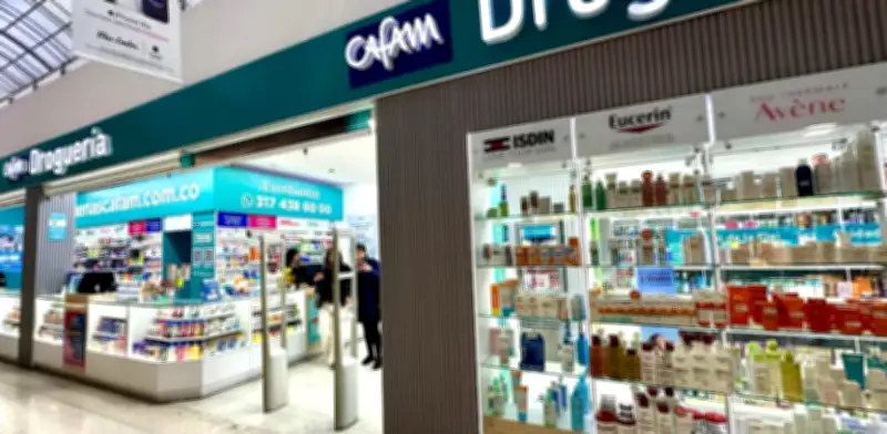 Droguerías Cafam atribuye crisis de medicamentos al flujo de recursos del sistema