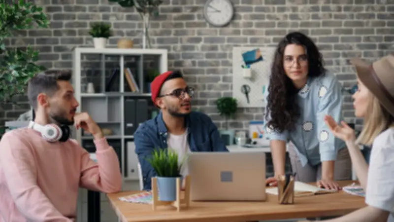 Emprendimiento juvenil: clave para combatir el desempleo en Colombia