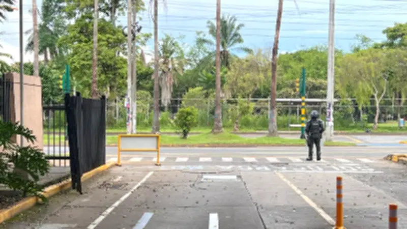 Estudiantes de Univalle inician paro indefinido y apoyan a Cepeda y Quilcué