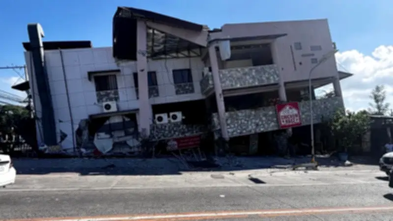 Filipinas: suben a 14 los muertos por terremoto de 7,8 en Mindanao