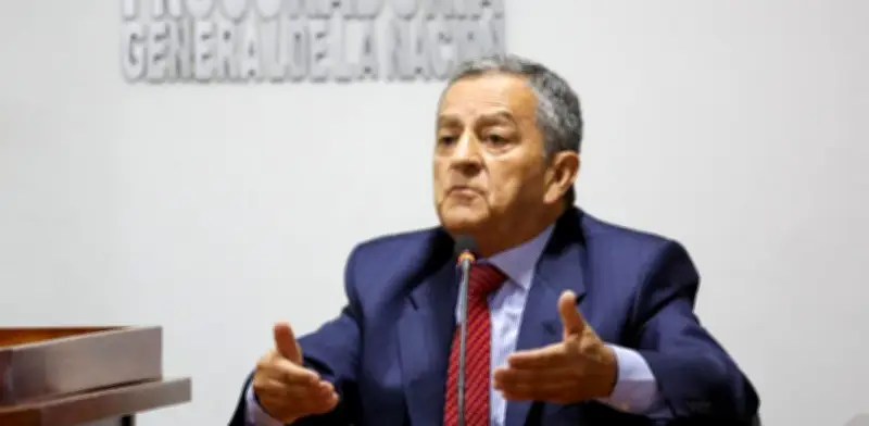 Fiscalía imputará a José A. Salazar, exsecretario de Cancillería, por pasaportes