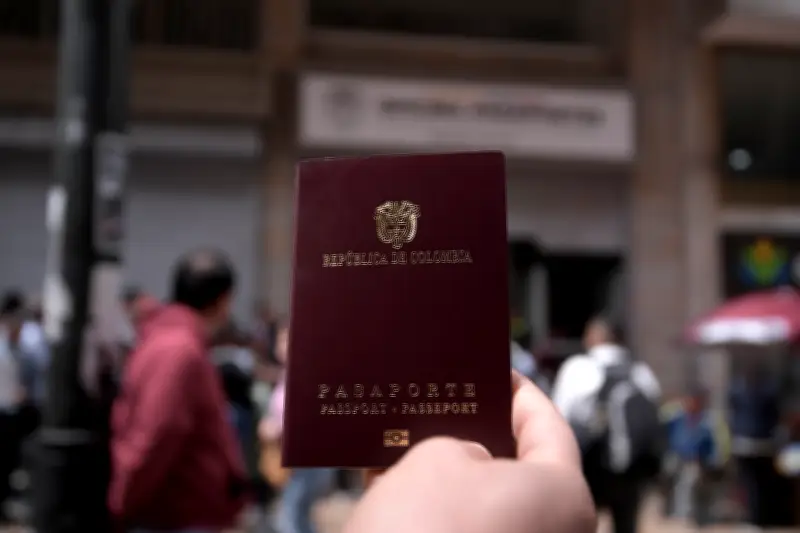 Fiscalía imputará a José Antonio Salazar por caso pasaportes