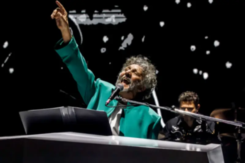 Fito Páez deslumbró en Bogotá con su gira 'Sale el Sol'