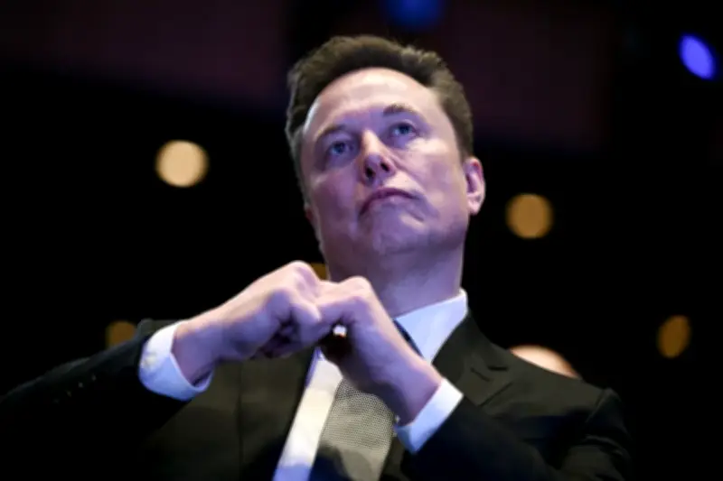 Forbes estima fortuna de Elon Musk en 835.000 millones de dólares