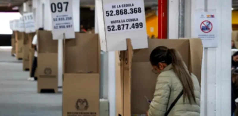 Gobierno gira recursos para segunda vuelta electoral: $996 mil millones asegurados