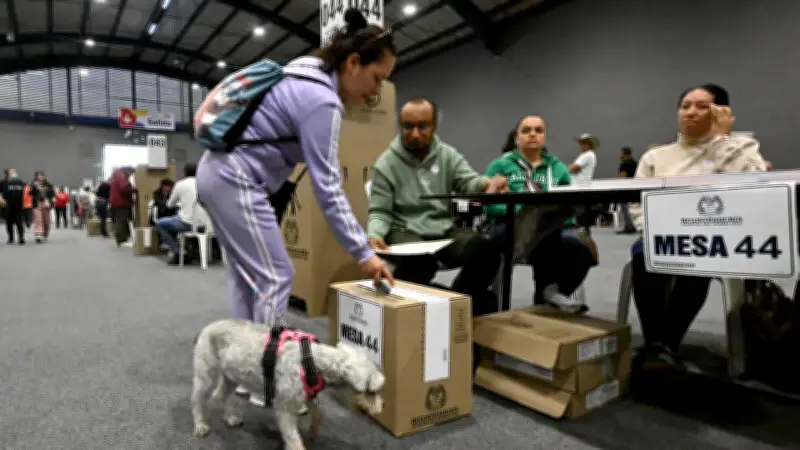 Gobierno prohíbe celulares en mesas de votación para elecciones 2026