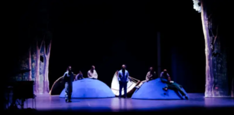 Heiner Goebbels transforma la 'basura' escénica en arte en el Teatro Colón