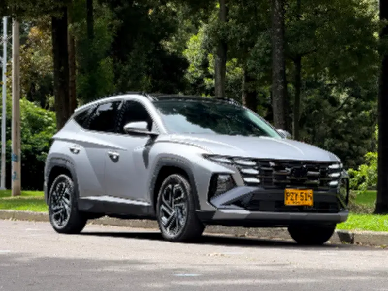 Hyundai Tucson Híbrida 2026 en Colombia: Precio, Motor y Equipo