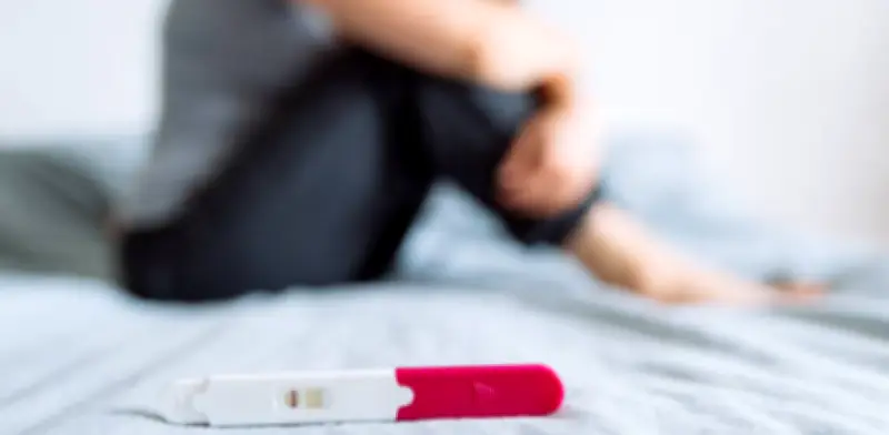 Infertilidad: una de cada seis personas en el mundo la padece, expertos llaman a consultar temprano