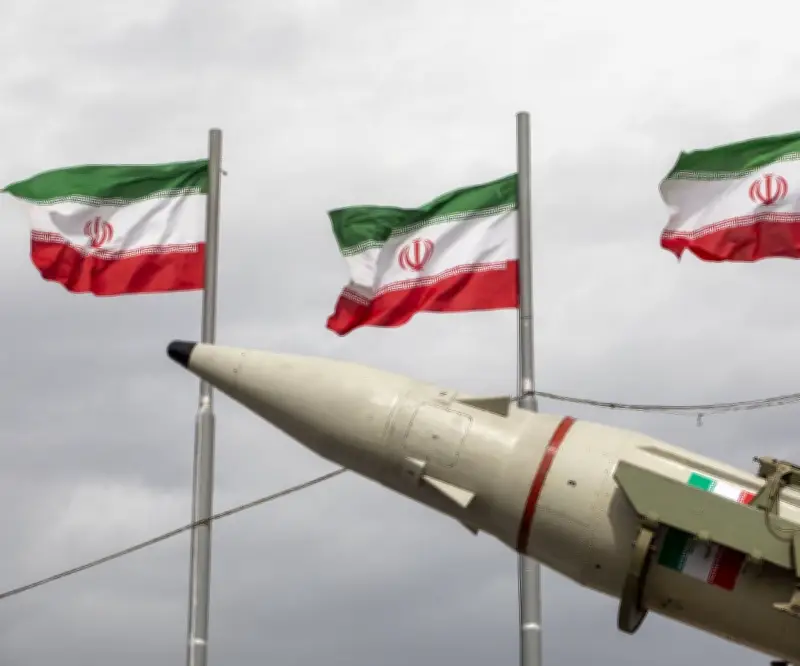 Irán lanza misiles contra Israel y amenaza la tregua en conflicto