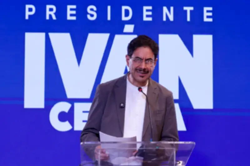 Iván Cepeda presenta plan de gobierno de 118 páginas con matices en salud y seguridad