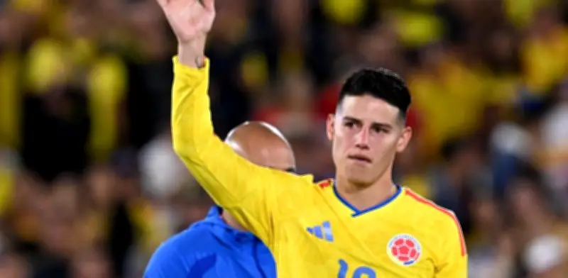 James Rodríguez recibe ovación en despedida de Colombia ante Costa Rica