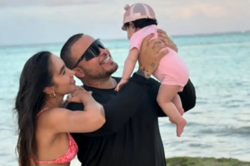 Jessi Uribe y Paola Jara darán serenata gratis y presentarán a su hija Emilia