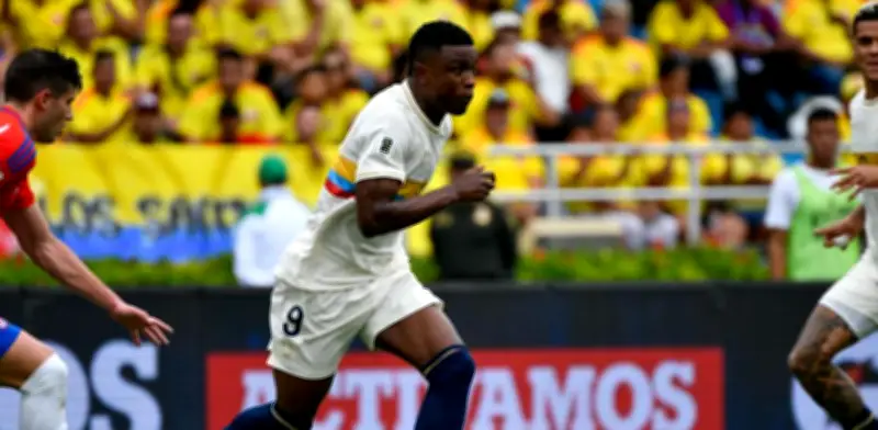 Jhon Córdoba sigue sin entrenar y preocupa a Néstor Lorenzo antes del Mundial