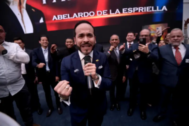 Jueza ordena a Abelardo de la Espriella retractarse y disculparse