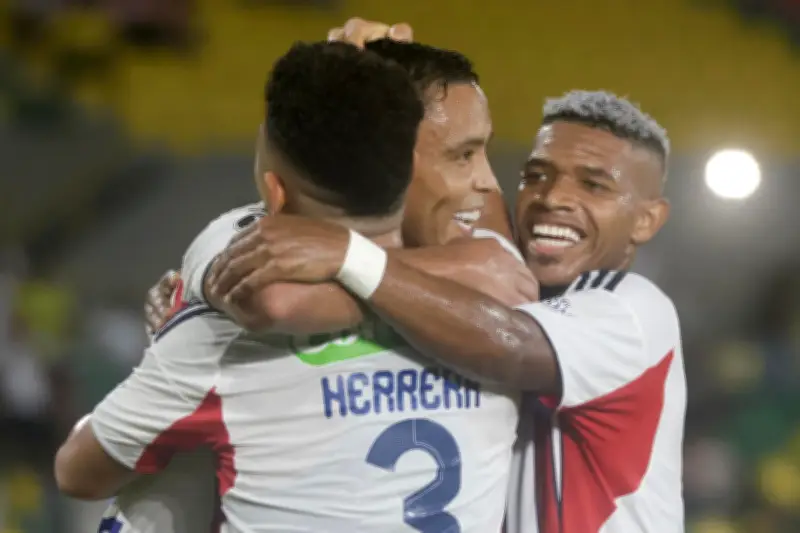 Junior vence 3-0 a Nacional en ida de la final de la Liga BetPlay