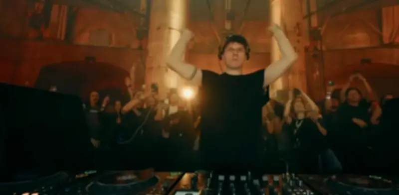 Kevin de Vries dará su primer show en solitario en Medellín en 2026