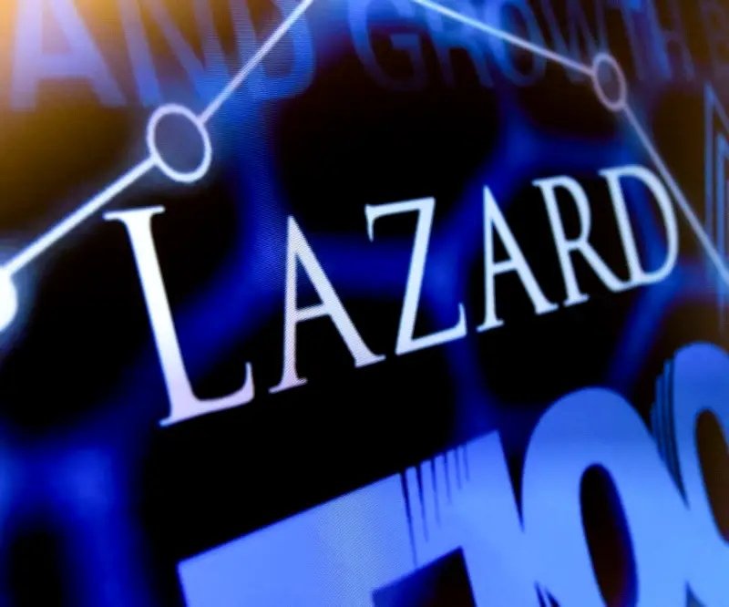Lazard ofrece comisión reducida para asesorar reestructuración de deuda de Venezuela