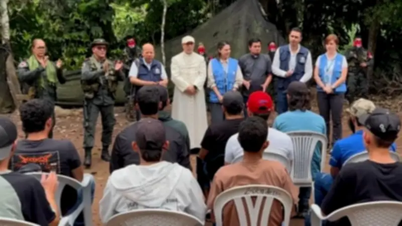 Liberan a 13 secuestrados por el ELN en el Catatumbo