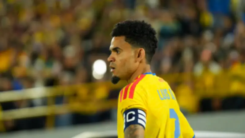 Luis Díaz amenaza a James y Falcao en tabla de goleadores de Selección Colombia
