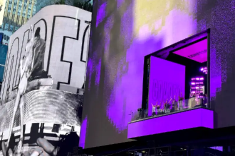 Madonna deslumbra en Times Square con concierto sorpresa por el Mes del Orgullo