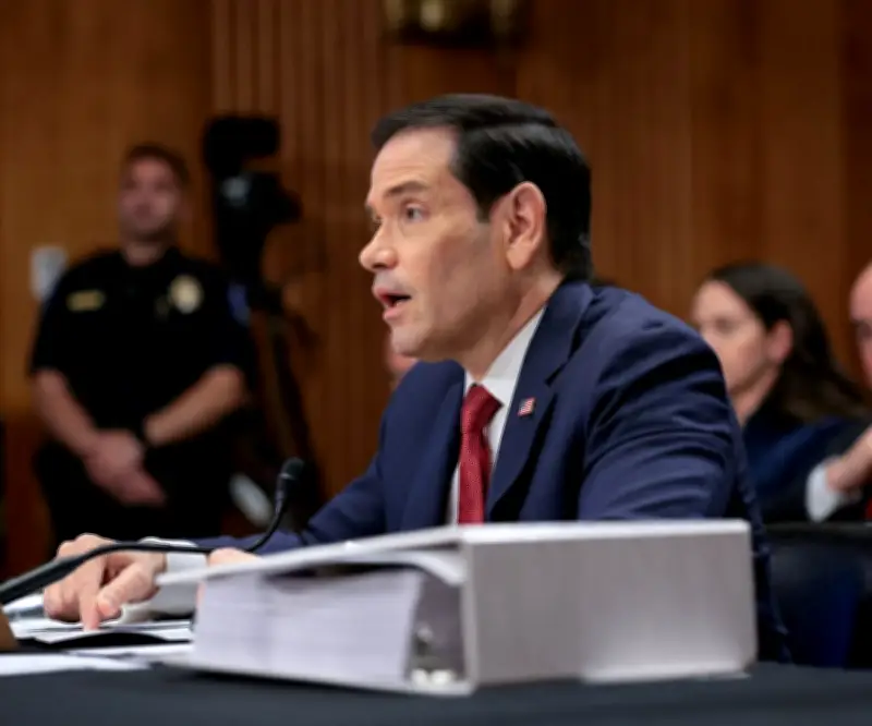 Marco Rubio defiende guerra en Irán y gestión de ébola en audiencia clave