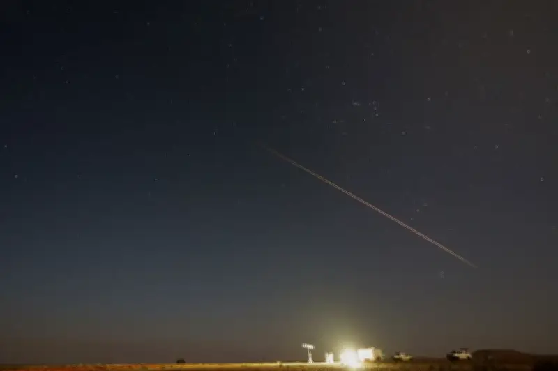 Meteorito explota en EE.UU. con energía equivalente a 230 toneladas de TNT