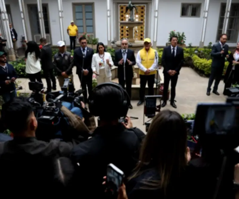 Más de 400 denuncias por irregularidades electorales en Colombia