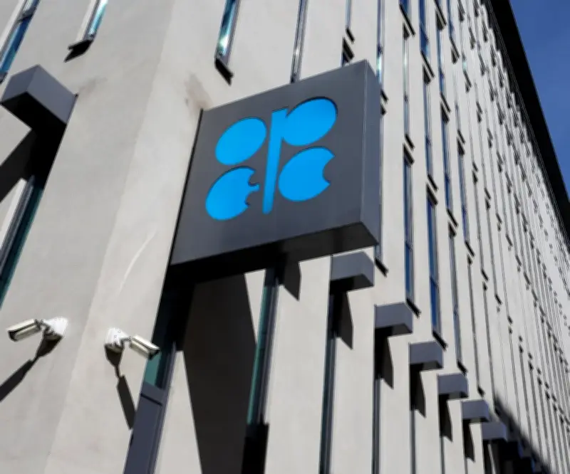 Opep mantiene previsiones de demanda petrolera sólida hasta 2050