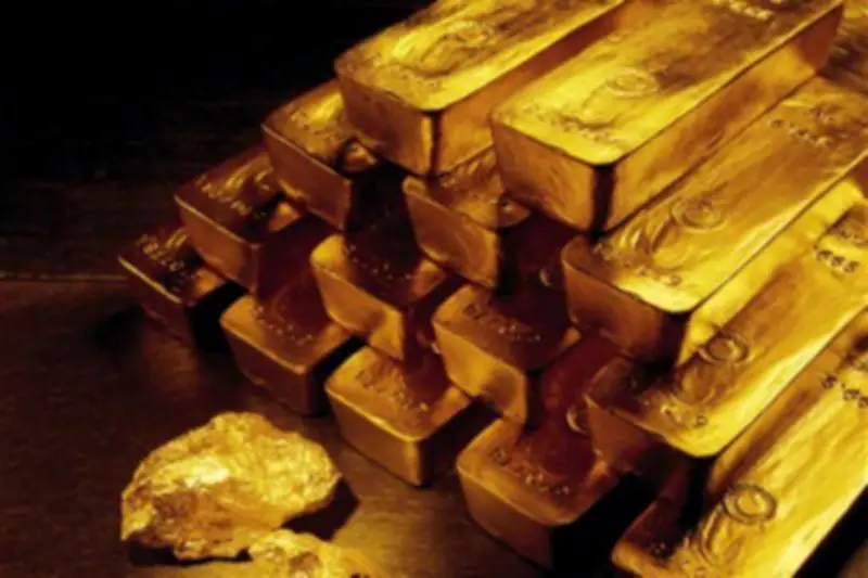 Oro sube por posible acuerdo entre EE.UU. e Irán en el estrecho de Ormuz